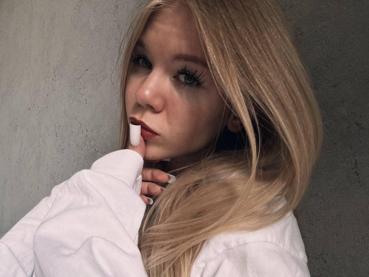 dewdropdoll